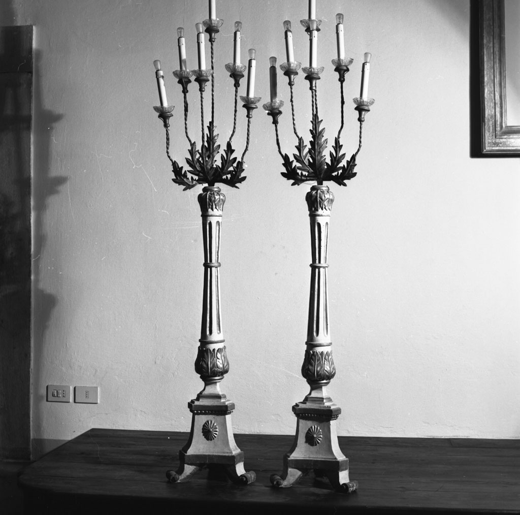 candelabro, coppia - bottega aretina (sec. XIX)