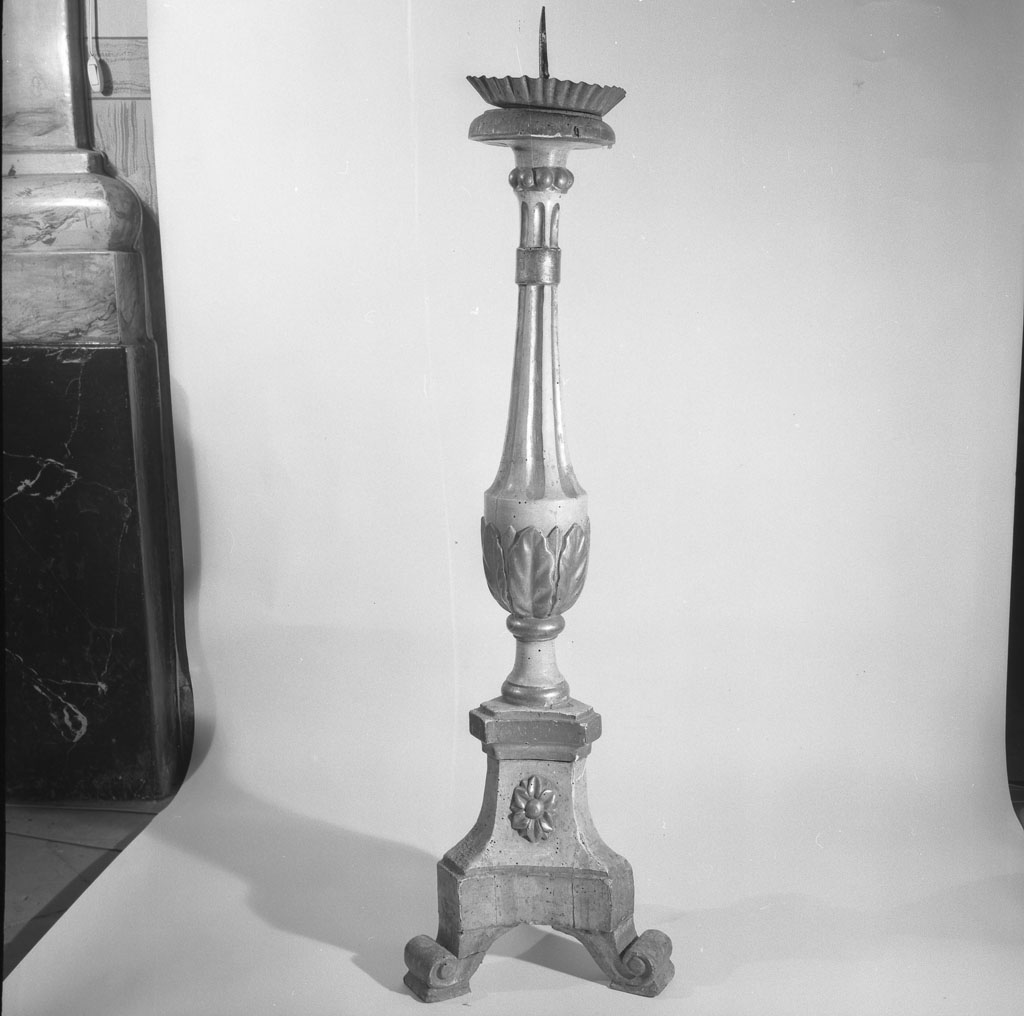 candelabro, serie - bottega aretina (fine/inizio secc. XVIII/ XIX)