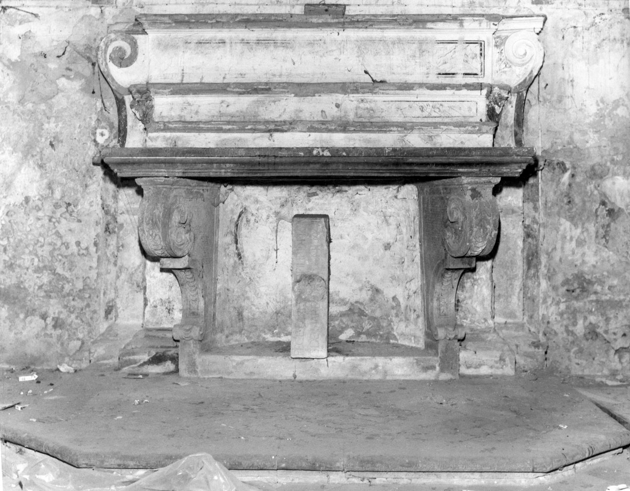 altare - a mensa, opera isolata - bottega toscana (prima metà sec. XVIII)