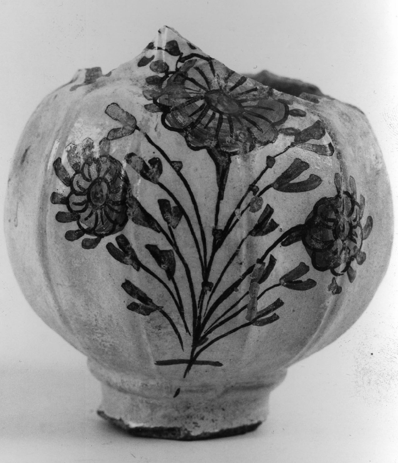 vaso, frammento - bottega ascianese (prima metà sec. XVIII)