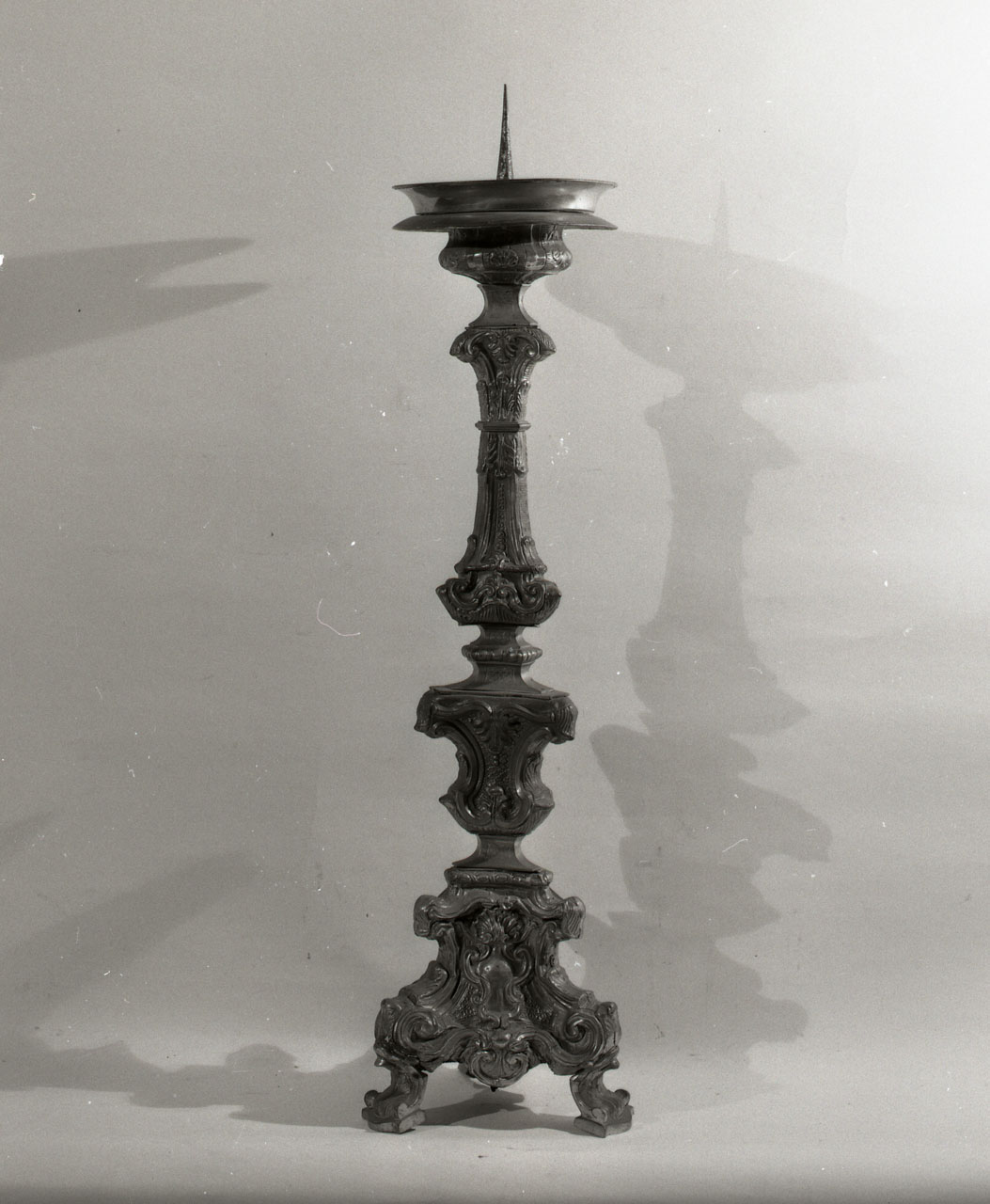 candelabro - bottega toscana (sec. XVIII)