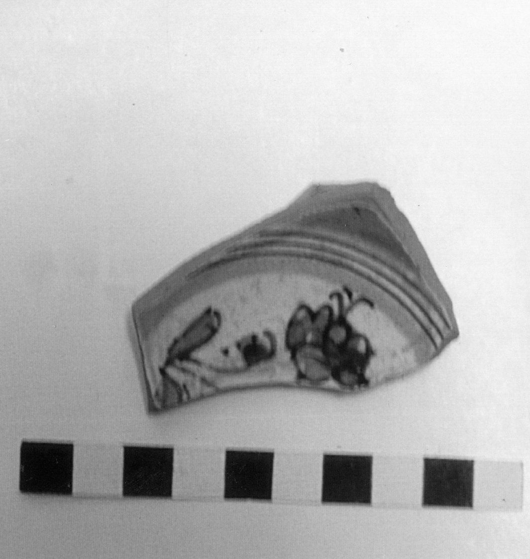 ciotola, frammento - bottega Italia centrale (secc. XV/ XVII)