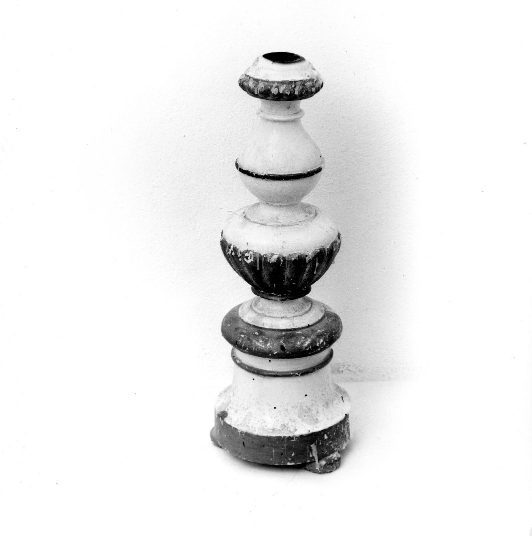 candelabro, serie - bottega toscana (prima metà sec. XIX)