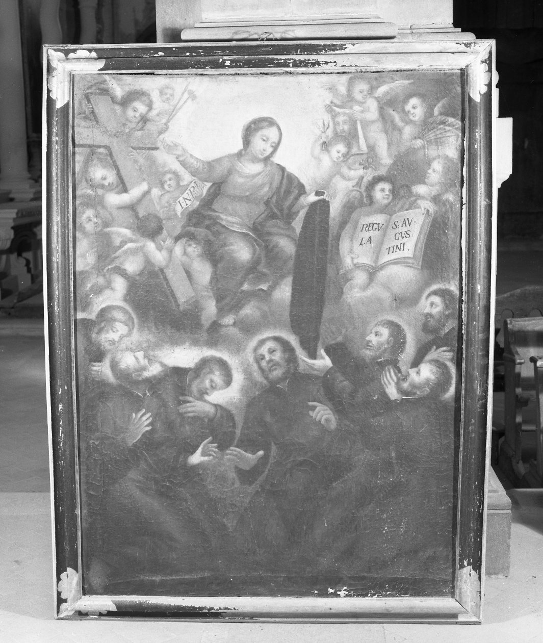 Madonna che offre la veste e la regola all'ordine dei Serviti (dipinto) di Ermini Domenico (metà sec. XVIII)