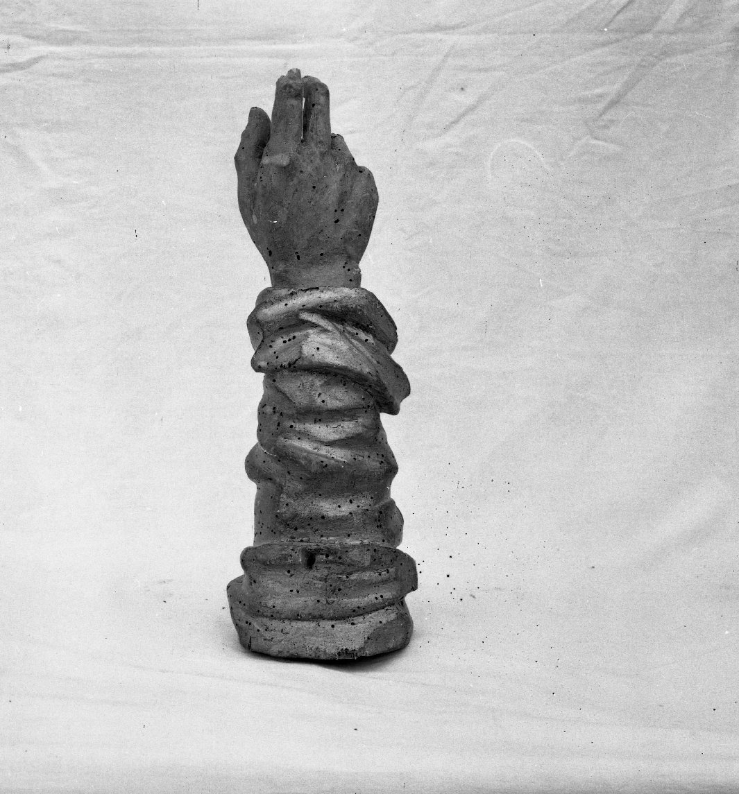 reliquiario antropomorfo - a braccio - bottega toscana (seconda metà sec. XVII)