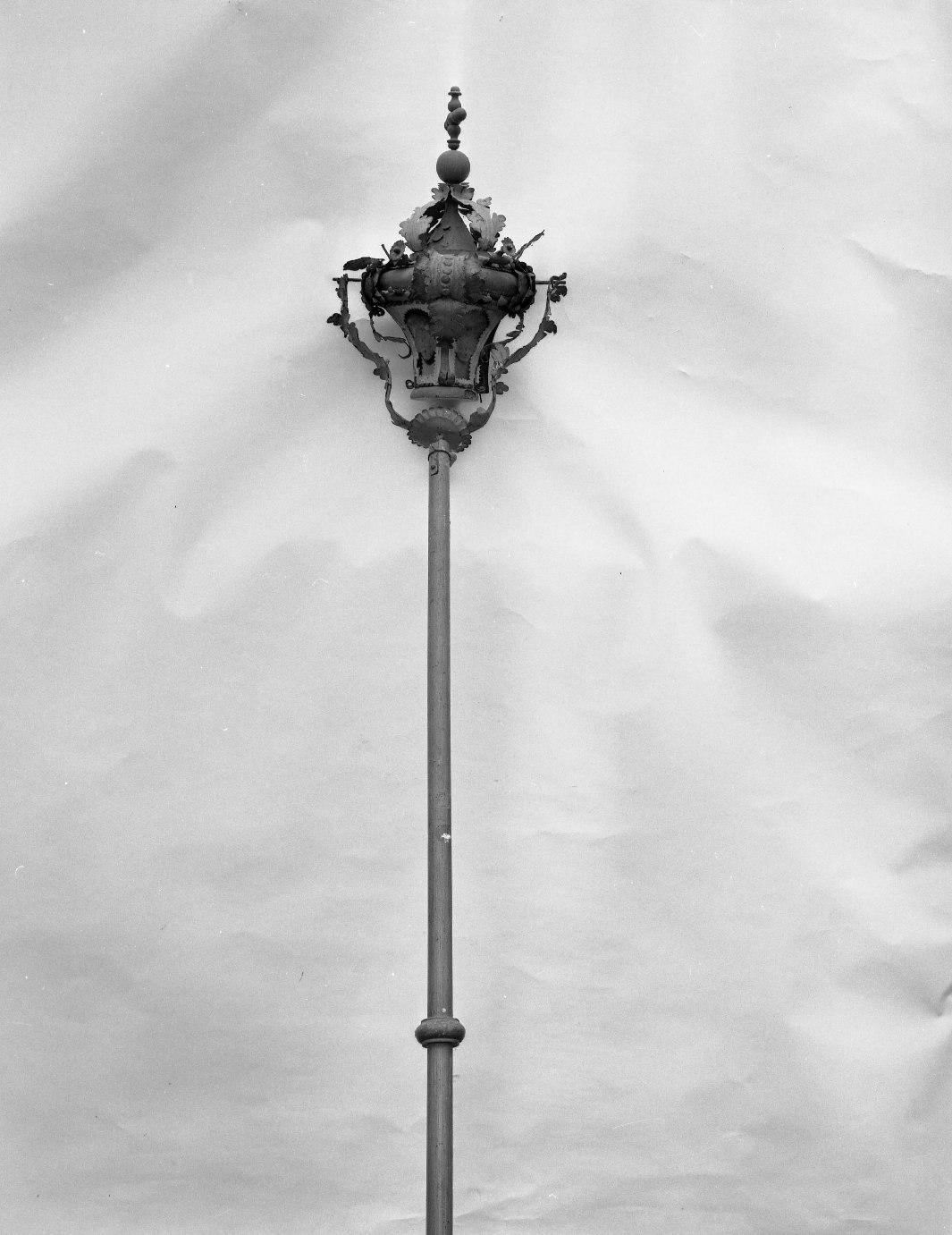 lanterna processionale, coppia - bottega toscana (metà sec. XIX)