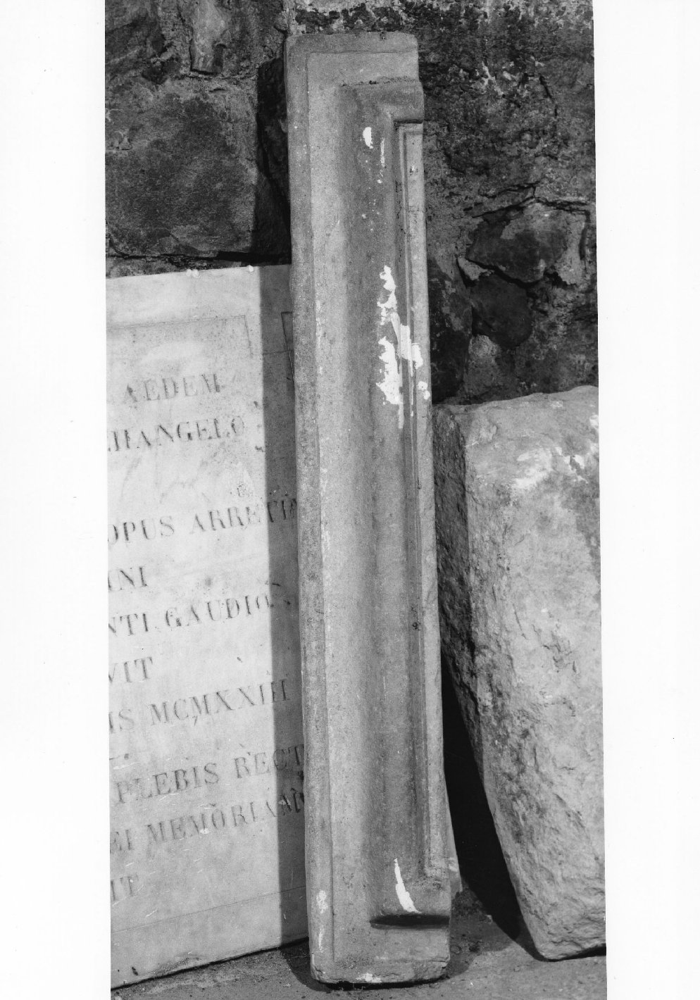 cornice, frammento - bottega toscana (fine/inizio secc. XVIII/ XIX)