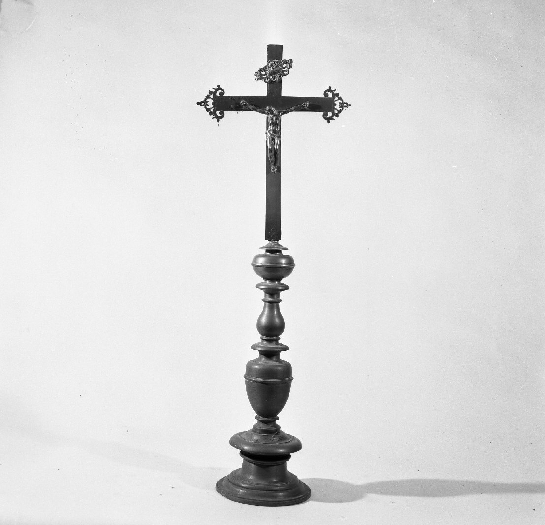 croce d'altare - bottega toscana (fine/inizio secc. XVII/ XVIII)