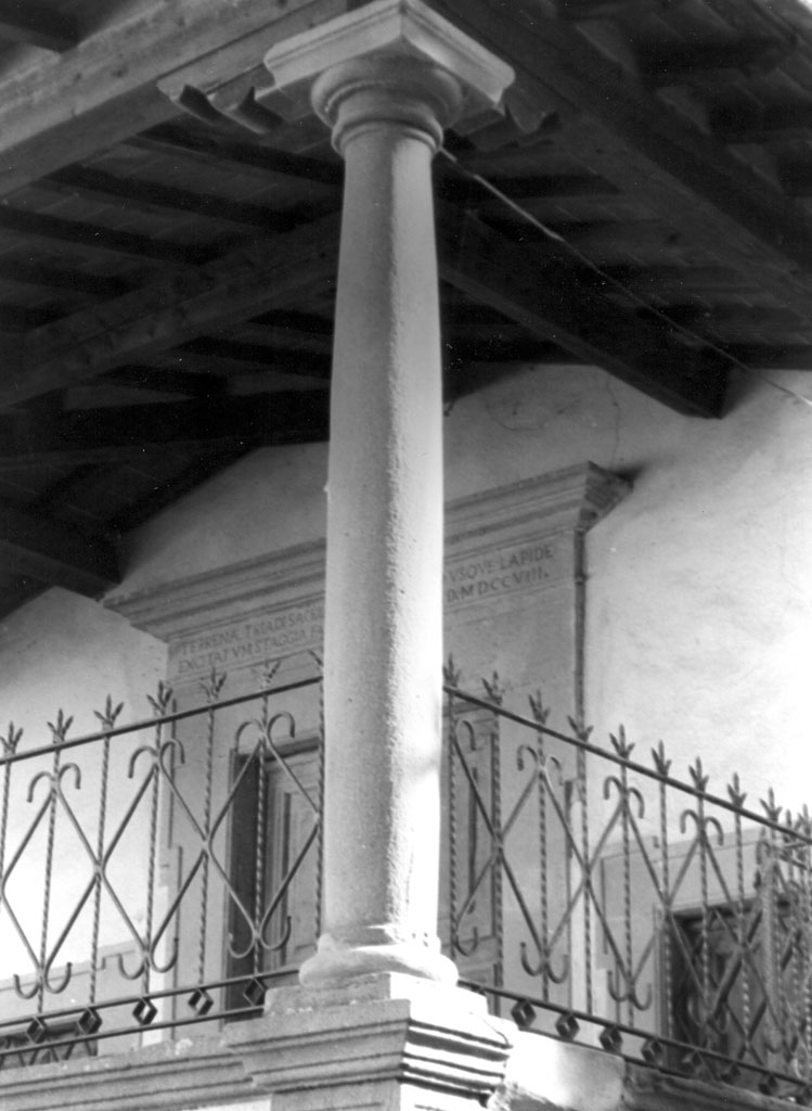 colonna, serie - bottega toscana (sec. XVIII)