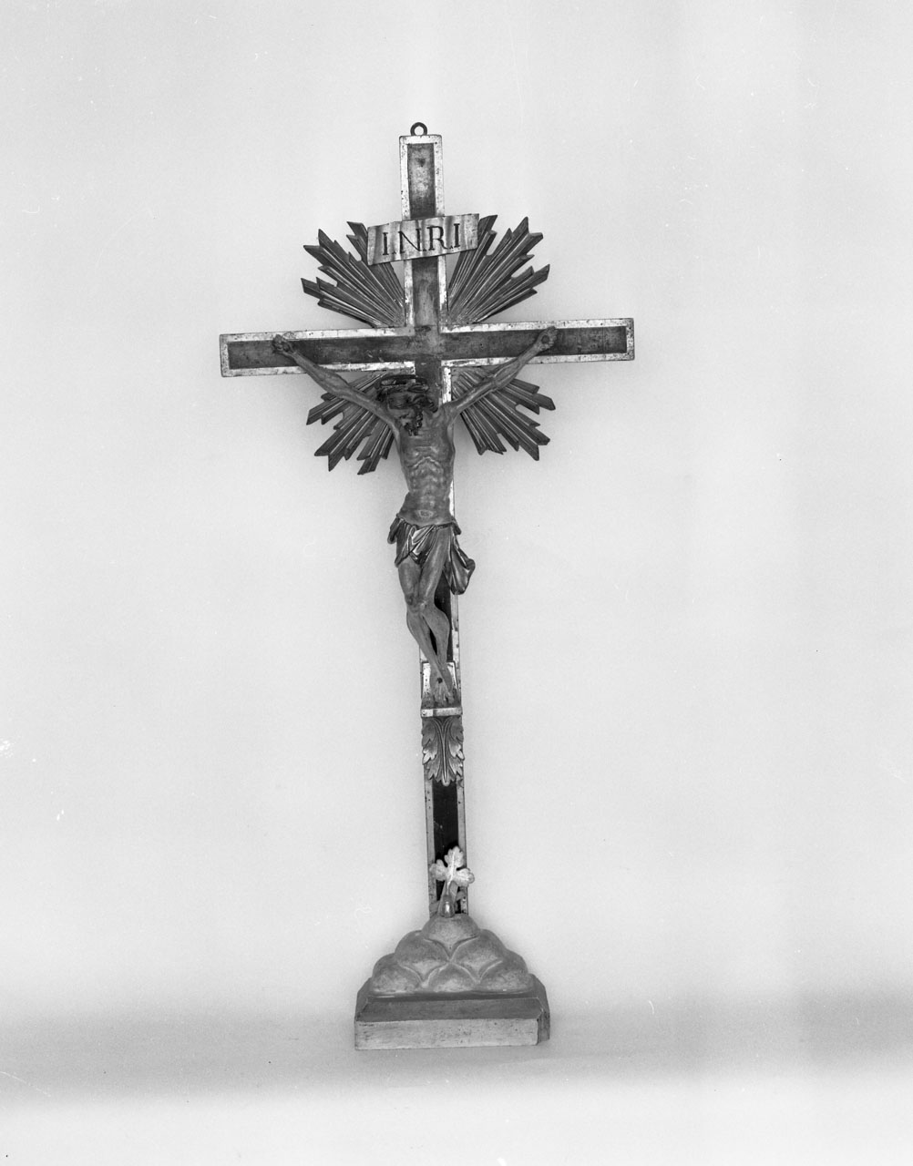 croce d'altare - bottega toscana (seconda metà sec. XIX)