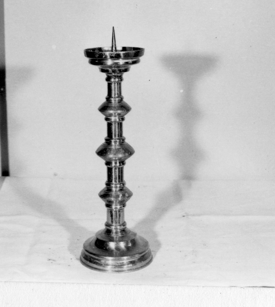 candeliere, serie - bottega toscana (fine/inizio secc. XIX/ XX)