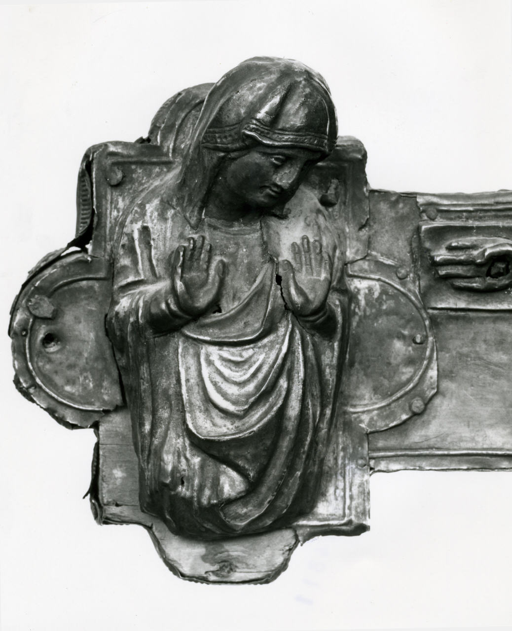 Madonna Addolorata (placchetta di croce processionale) - bottega toscana (seconda metà, inizio sec. XIII, sec. XX)