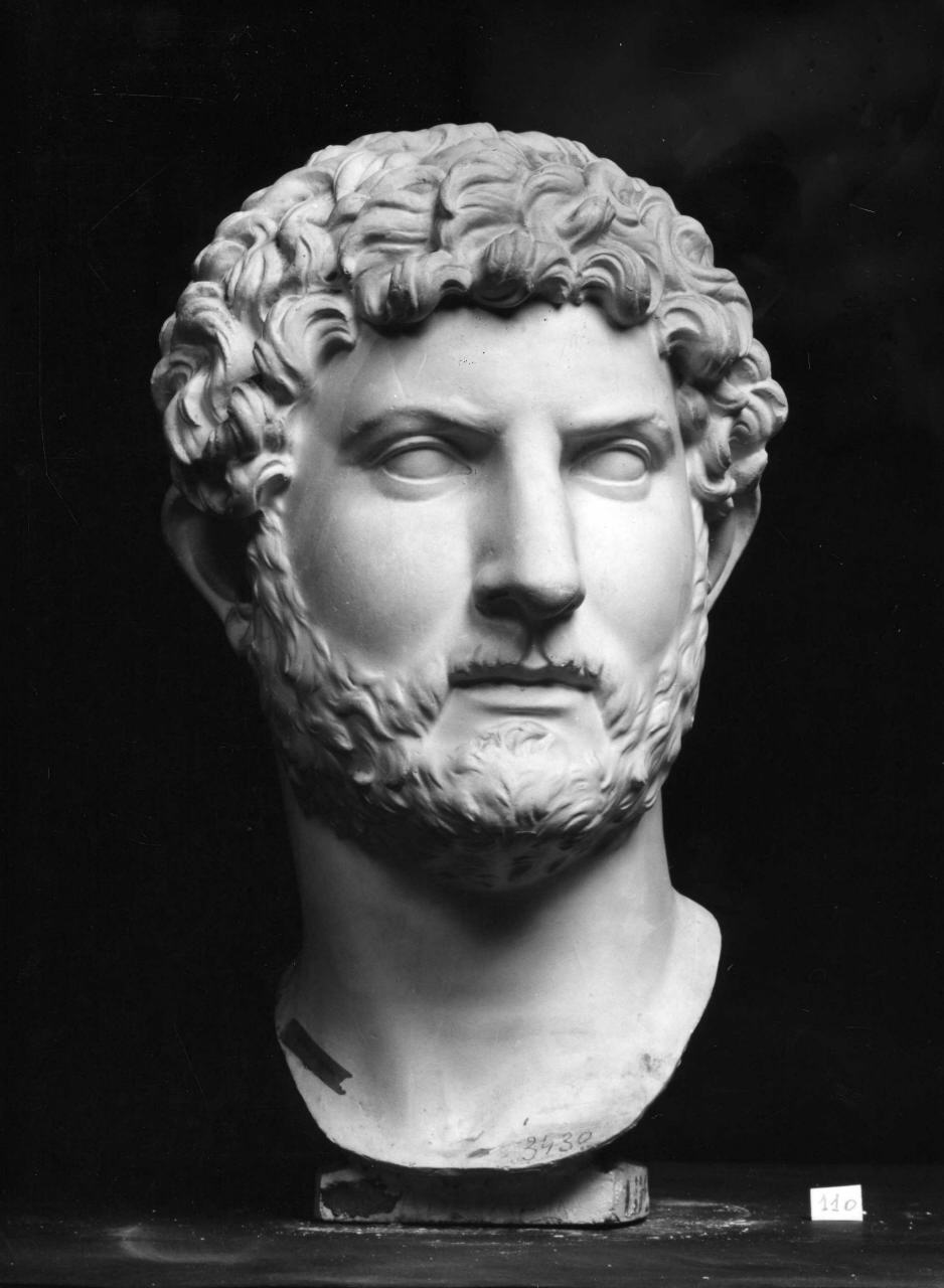 ritratto dell'imperatore Adriano (scultura) - produzione italiana (secc. XIX/ XX)