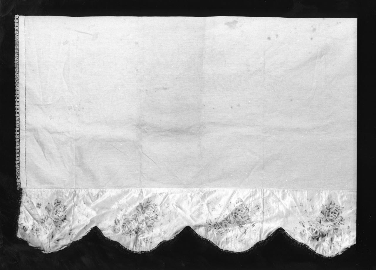 tovaglia d'altare - manifattura toscana (fine/inizio secc. XIX/ XX)