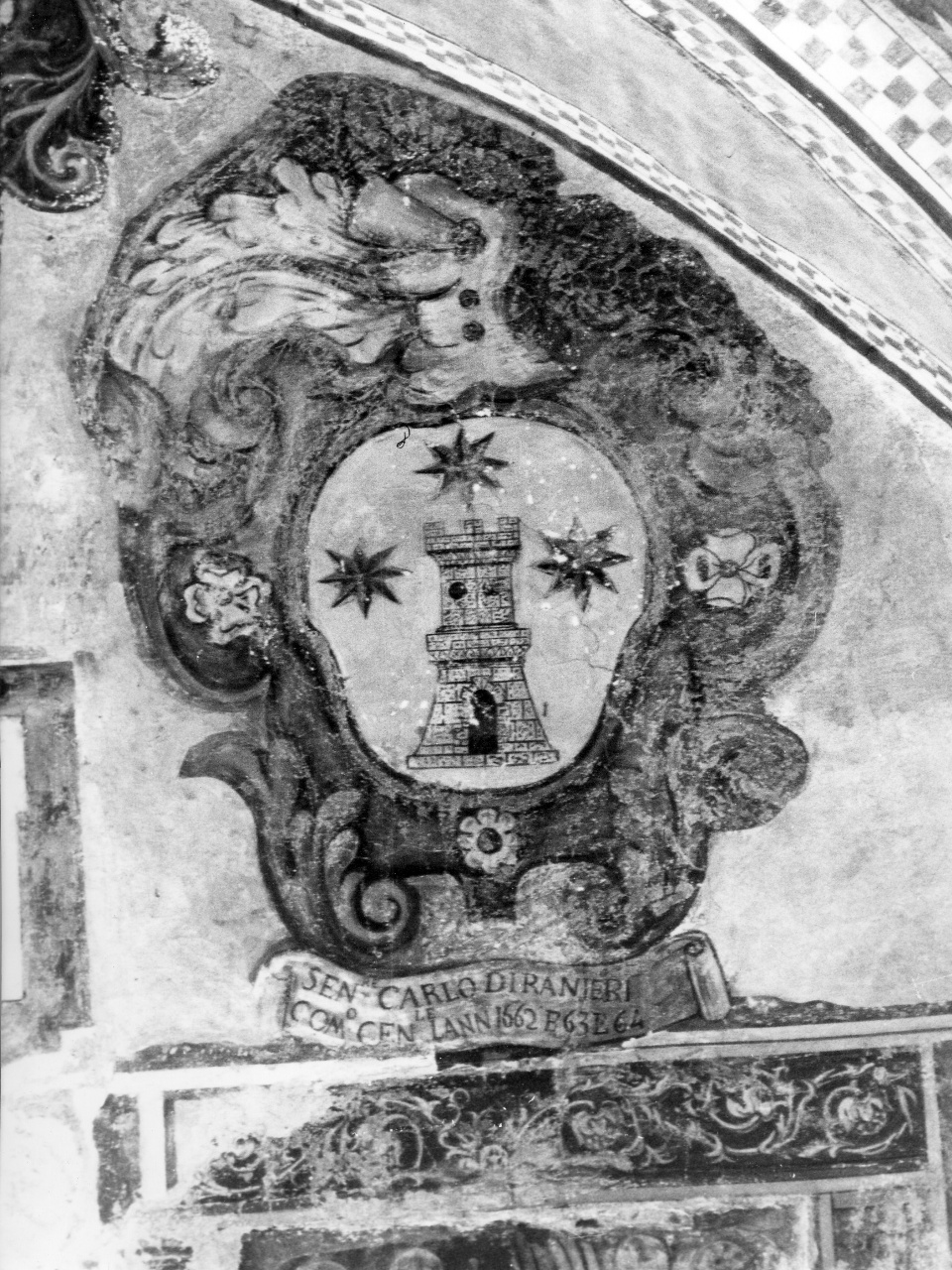 stemma gentilizio della famiglia Ranieri (rilievo) - manifattura pistoiese (sec. XVII)