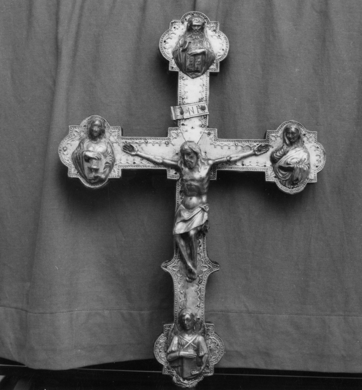 Cristo crocifisso (croce d'altare, opera isolata) - bottega toscana (inizio sec. XV)