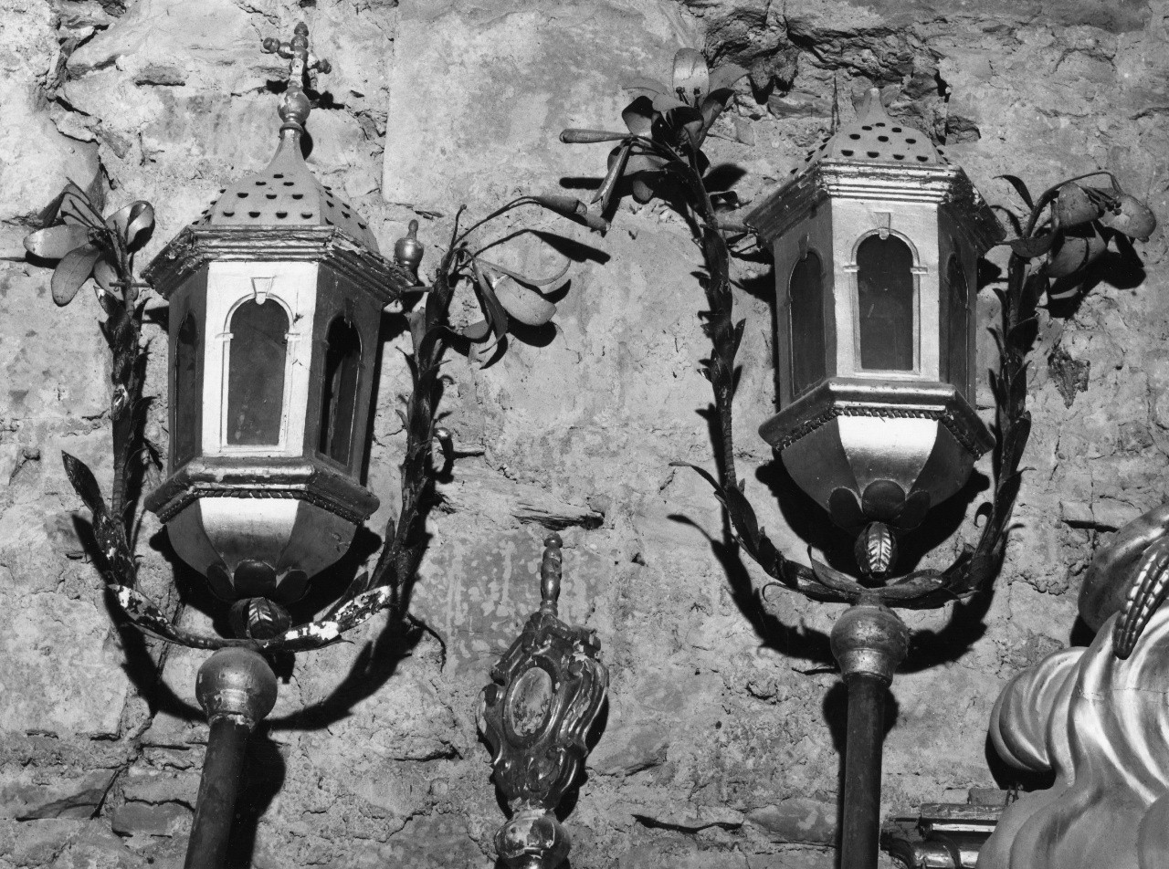 lanterna processionale, serie - bottega toscana (sec. XIX)