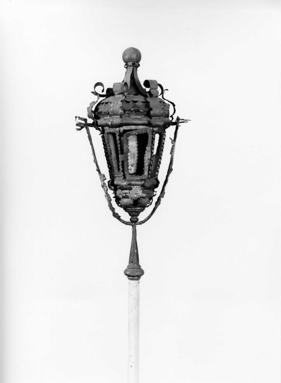 lanterna processionale - produzione toscana (prima metà sec. XVIII)