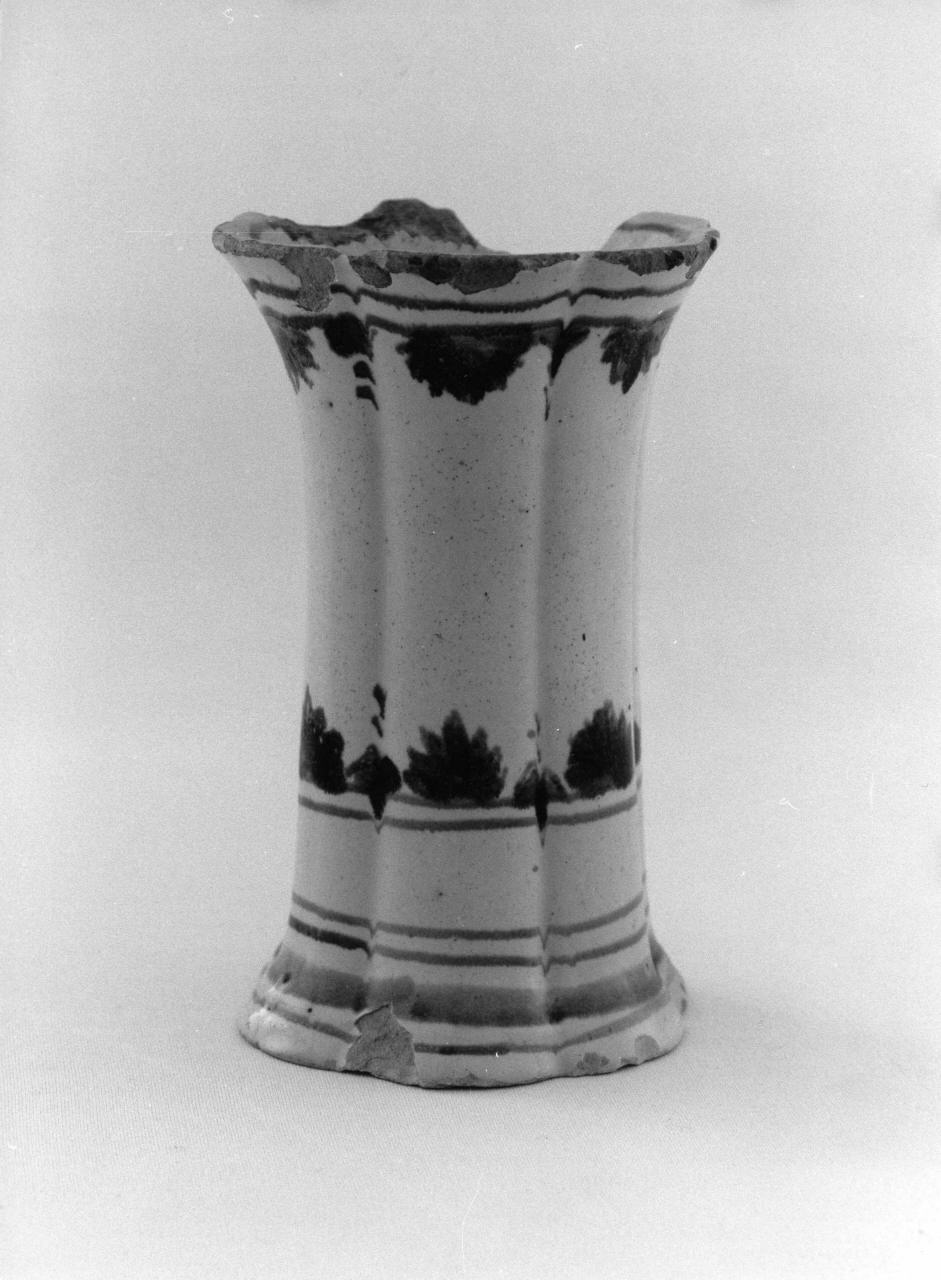 vaso da fiori, serie - manifattura toscana (seconda metà sec. XVIII)