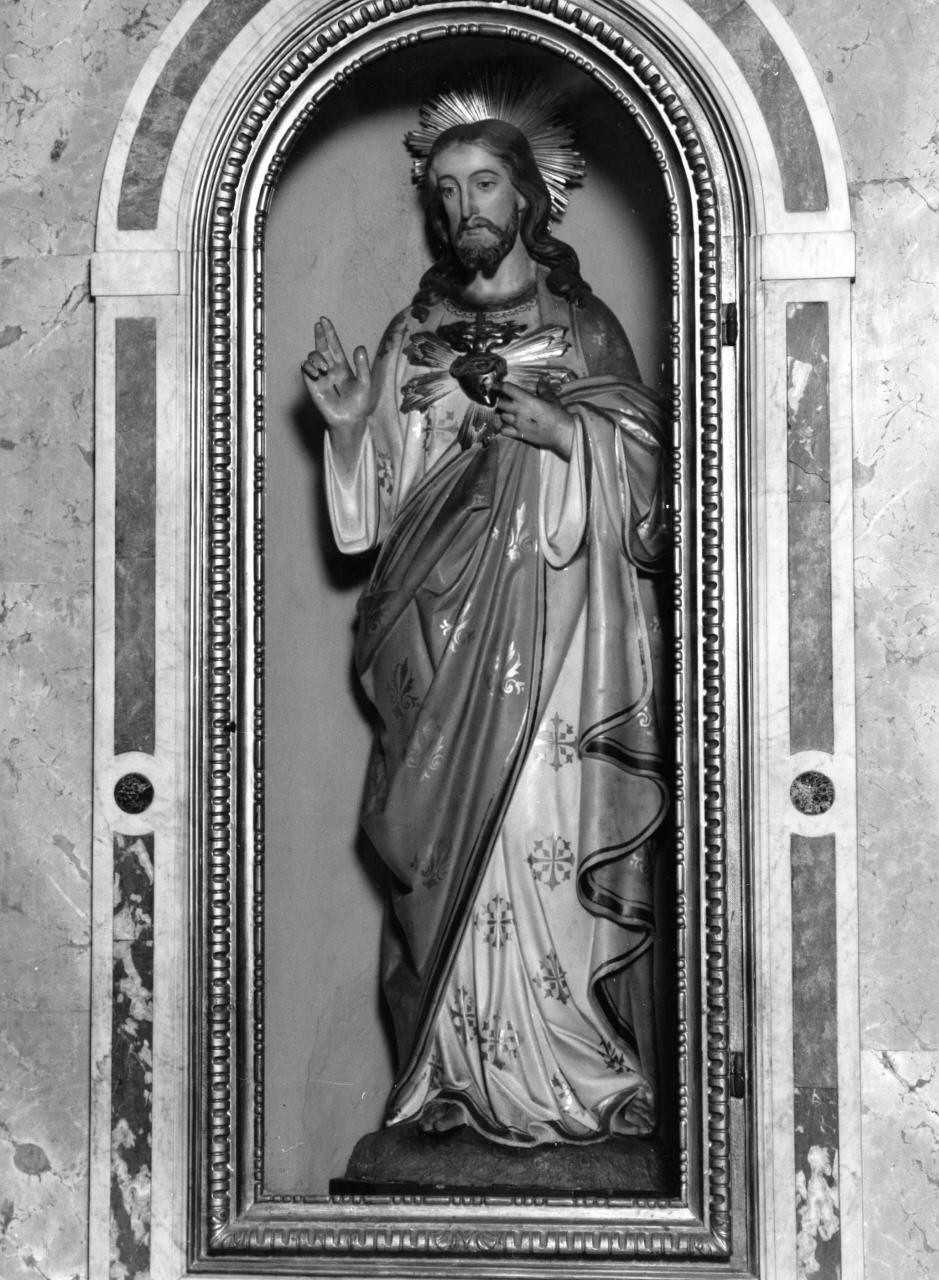 Sacro Cuore di Gesù (statua) - produzione italiana (fine/inizio secc. XIX/ XX)