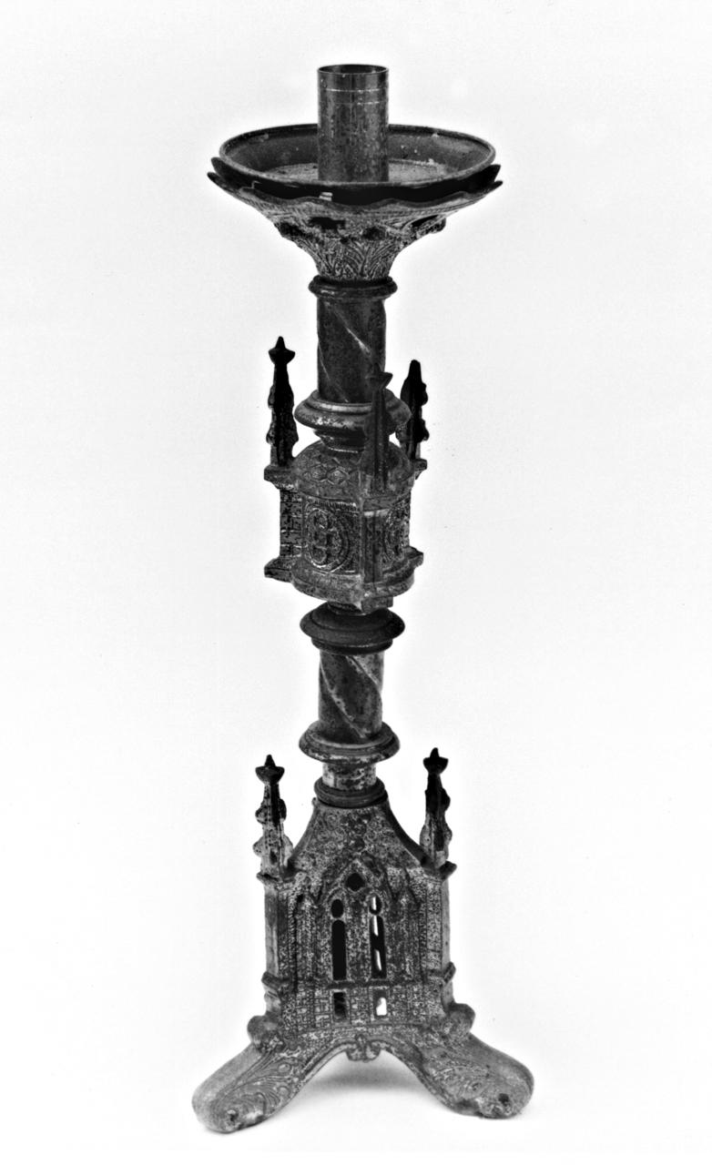 candeliere d'altare, serie - produzione fiorentina (sec. XX)