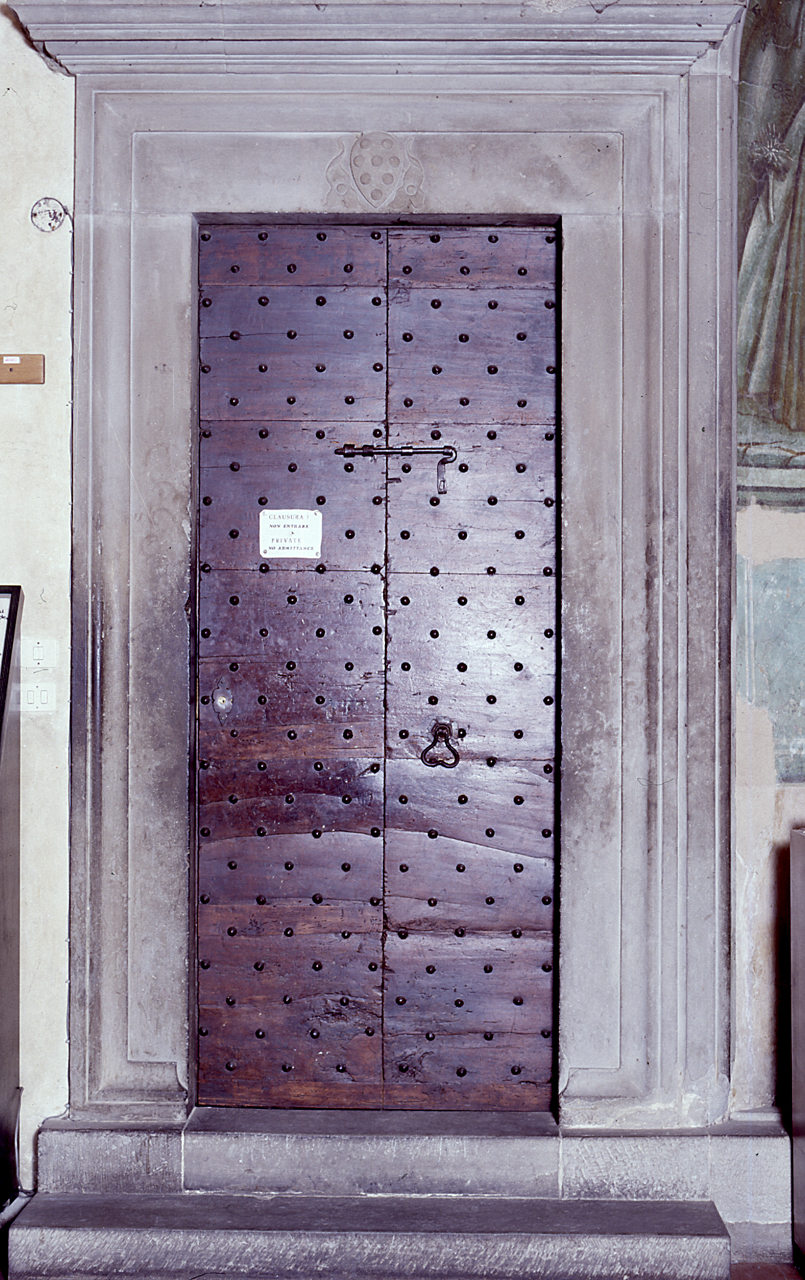 stemma gentilizio della famiglia Medici (mostra di porta) di Michelozzi Michelozzo (sec. XV)