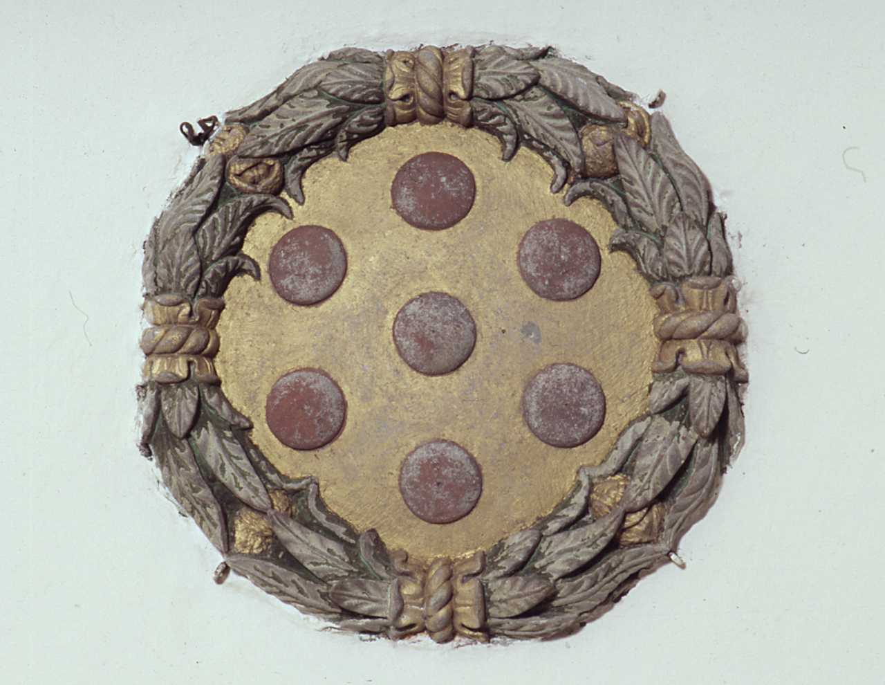 stemma gentilizio della famiglia Medici (chiave di volta) di Michelozzi Michelozzo (cerchia) (sec. XV)