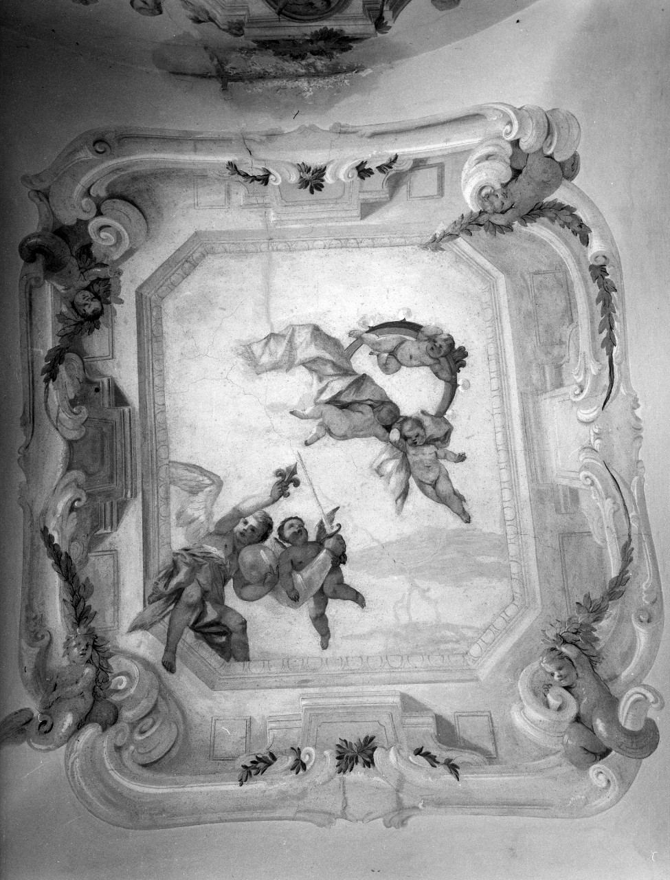 glorificazione della famiglia Feroni e motivi decorativi vegetali (soffitto dipinto) di Dandini Pietro (bottega) (fine sec. XVII)