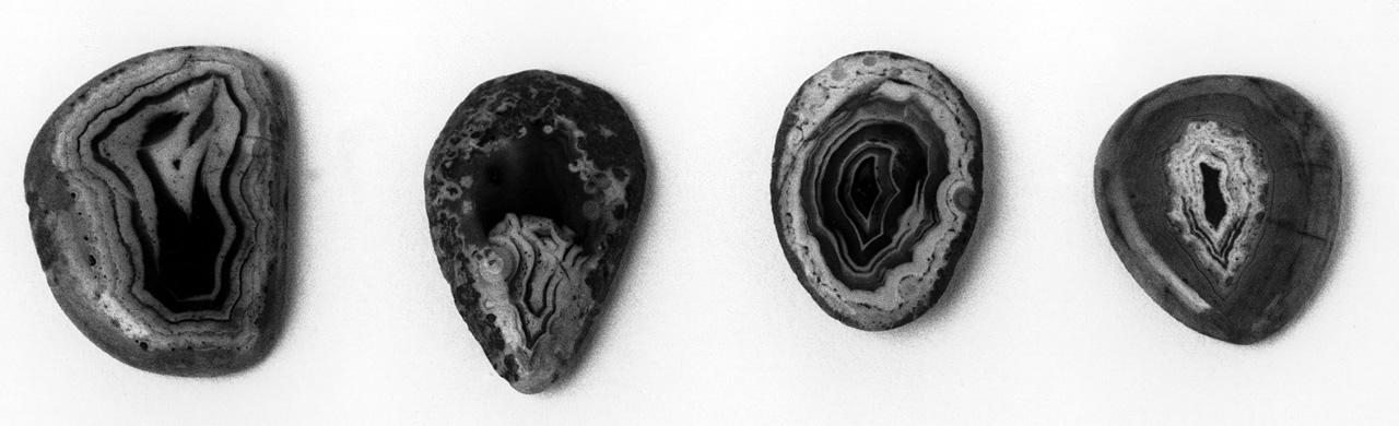 pietra preziosa, serie - bottega fiorentina (seconda metà sec. XVII)