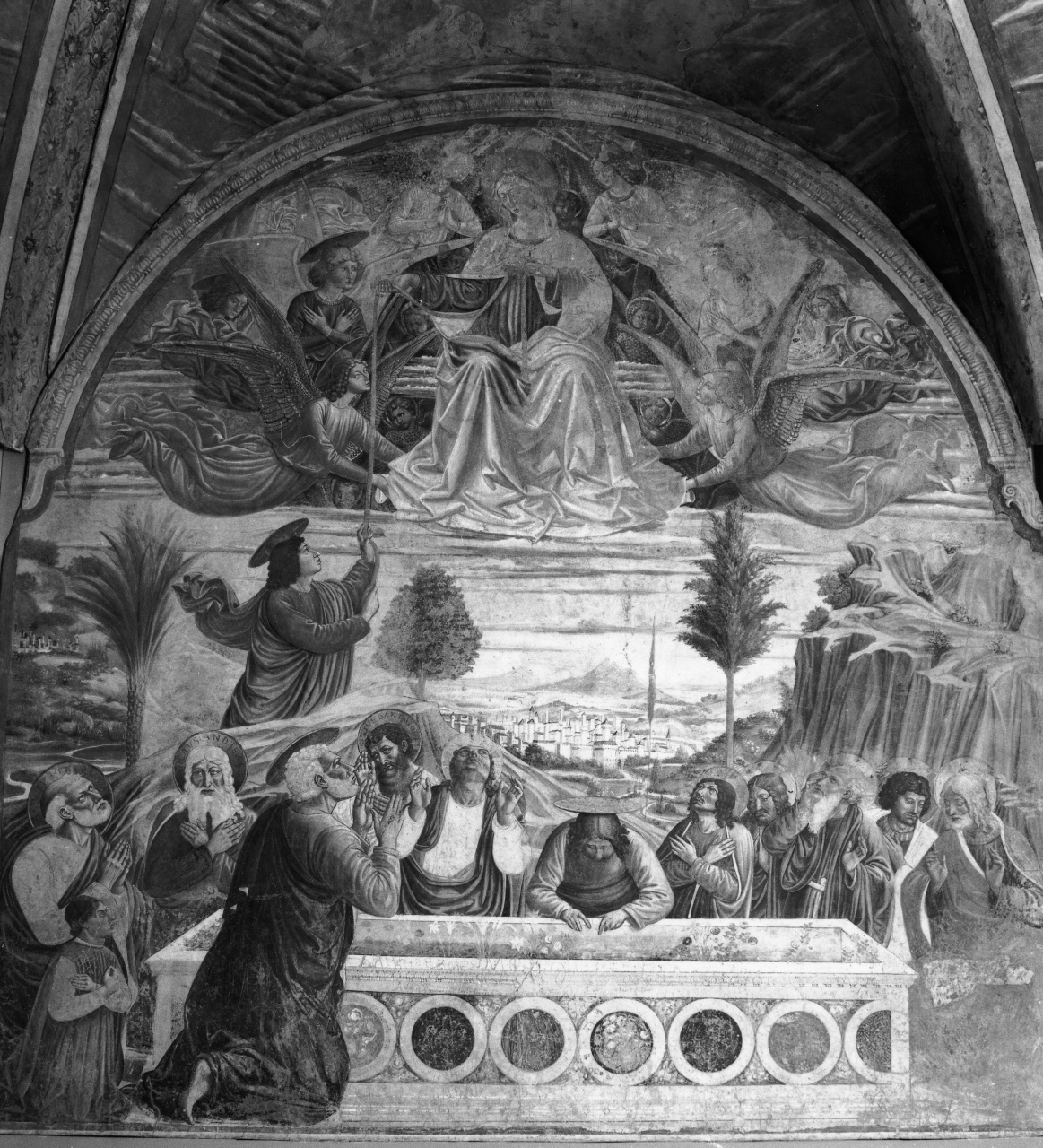 San Tommaso riceve la cintura dalla Madonna Assunta (dipinto, elemento d'insieme) di Gozzoli Benozzo (e aiuti) (sec. XV)