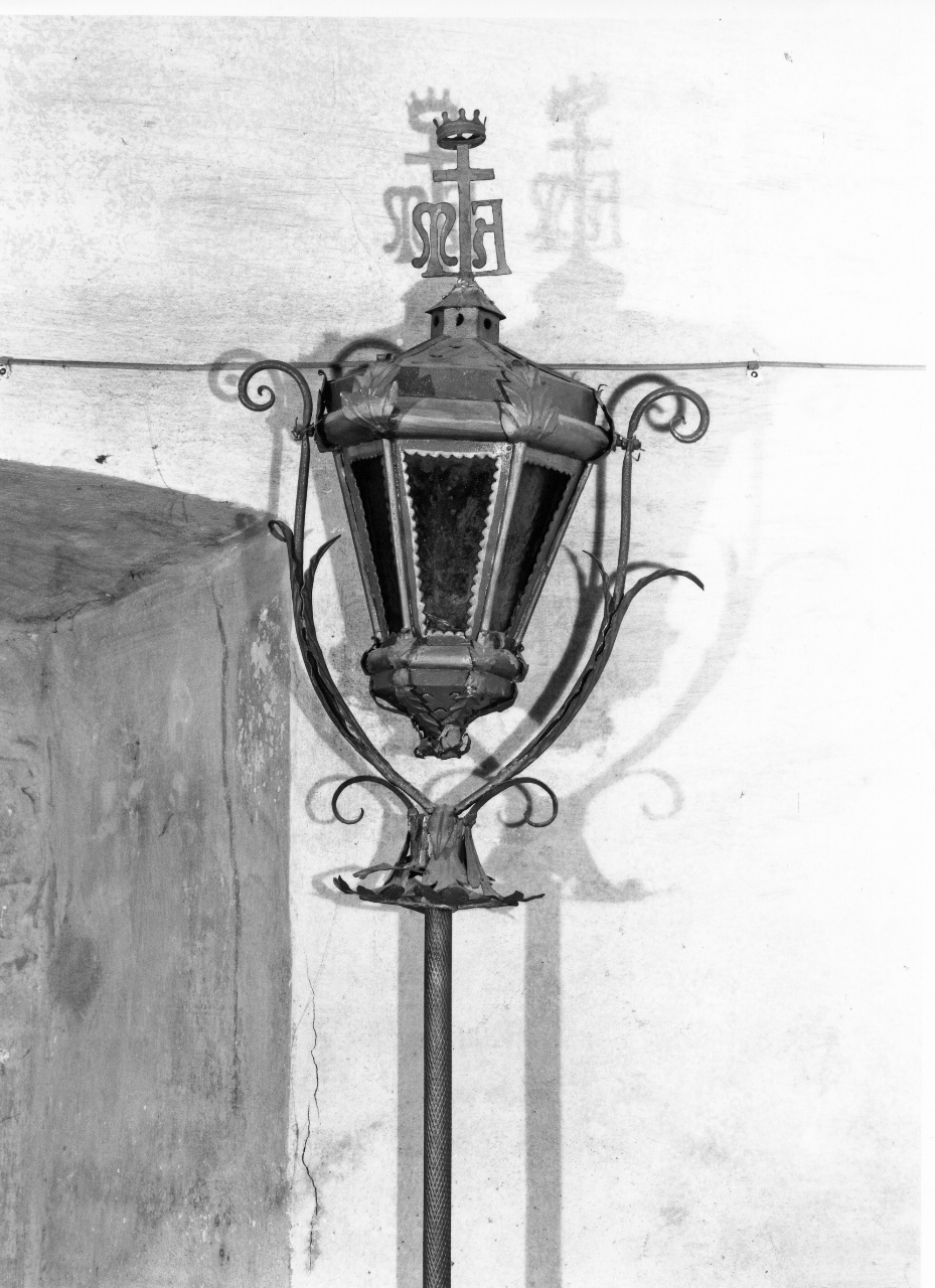 lanterna processionale, serie - produzione toscana (prima metà sec. XIX)