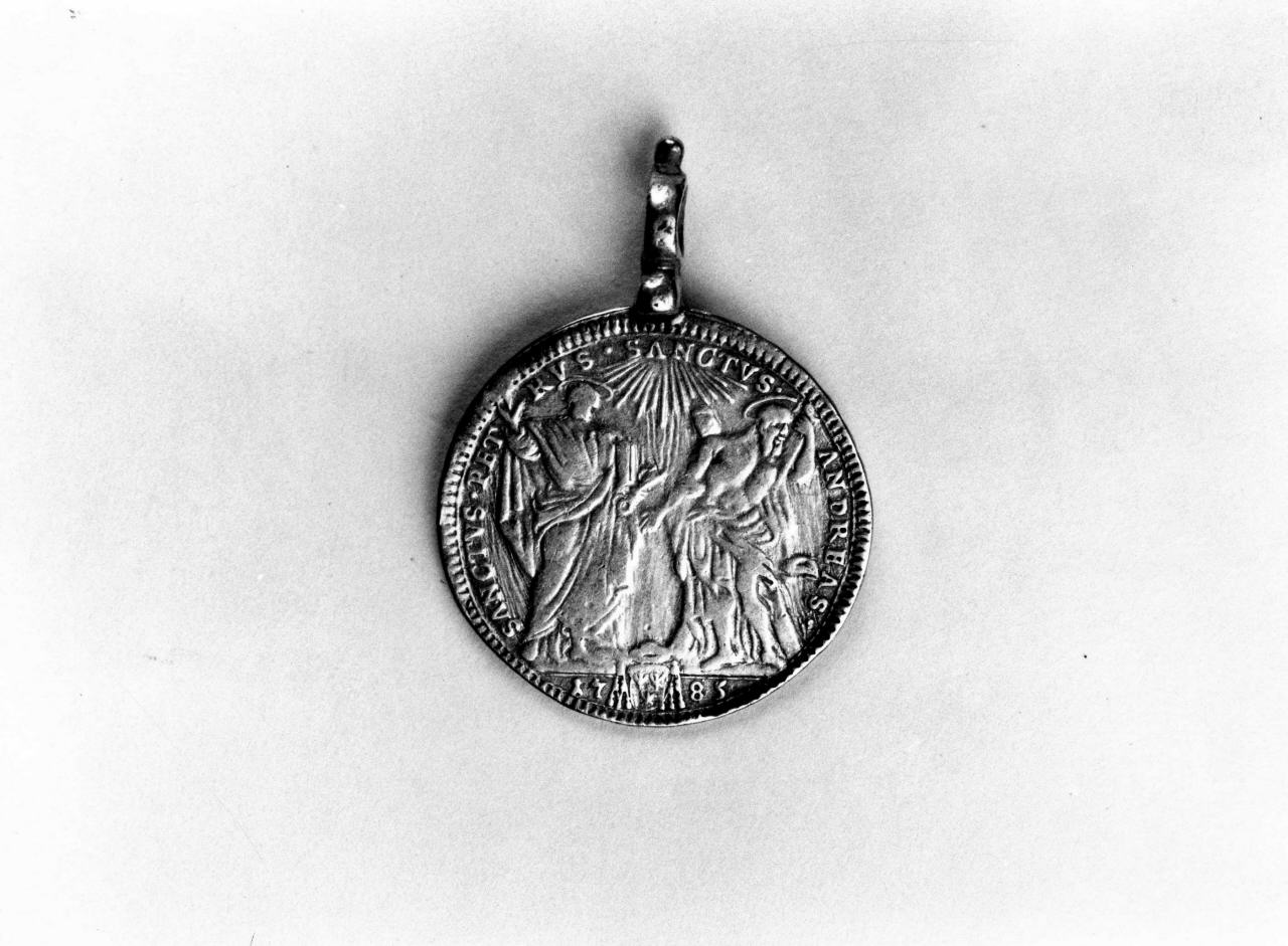 San Pietro e Sant'Andrea (recto)// stemma di papa Pio VI (verso) (medaglia) - bottega romana (sec. XVIII)