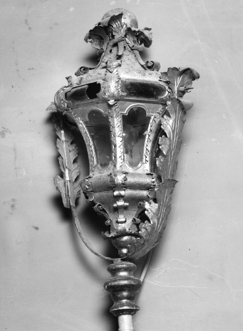 lanterna processionale, serie - bottega toscana (seconda metà sec. XVIII)