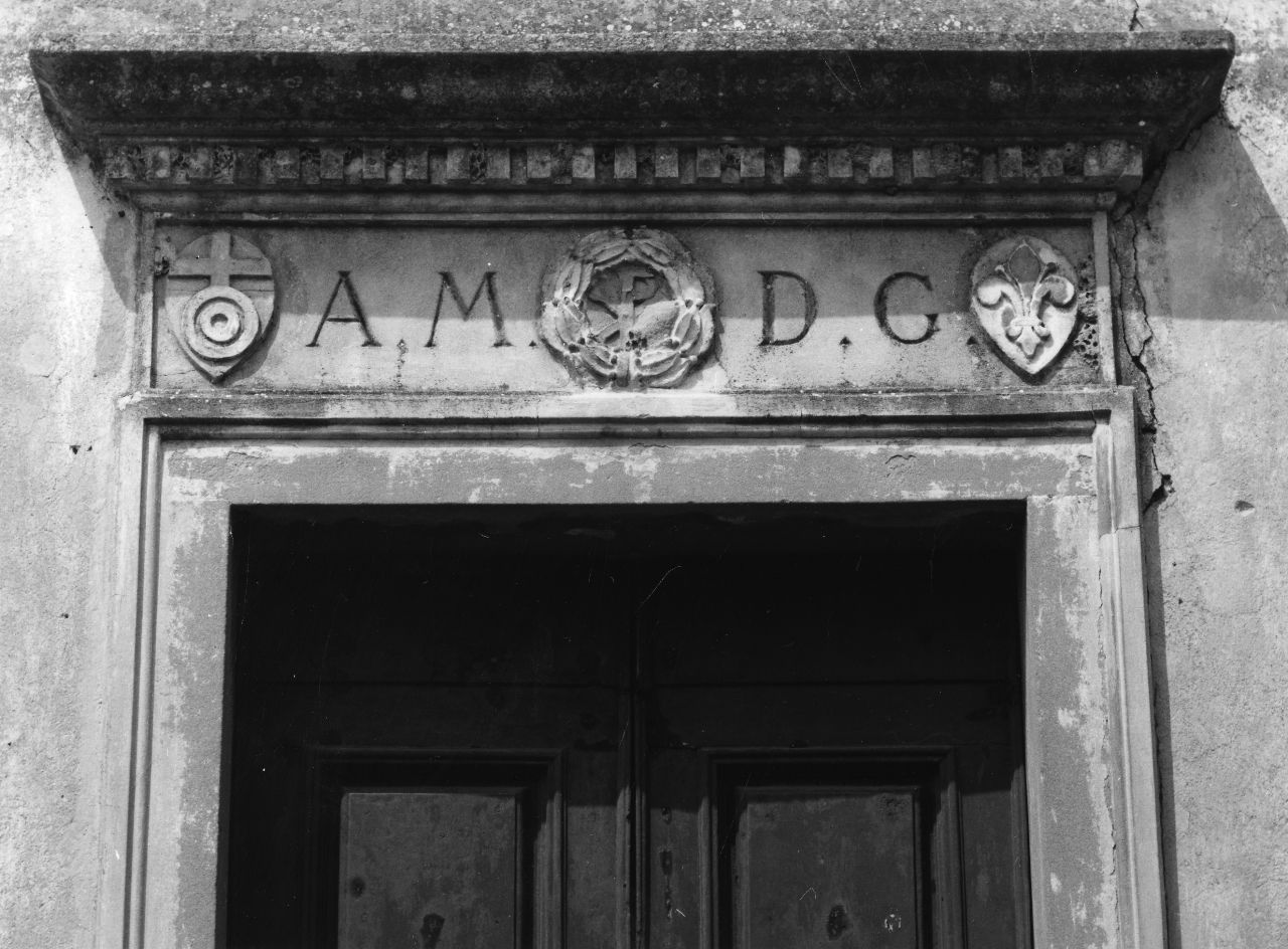 stemma della città di Firenze/ arme della famiglia Albizi (mostra di portale) - ambito toscano (terzo quarto sec. XIX)