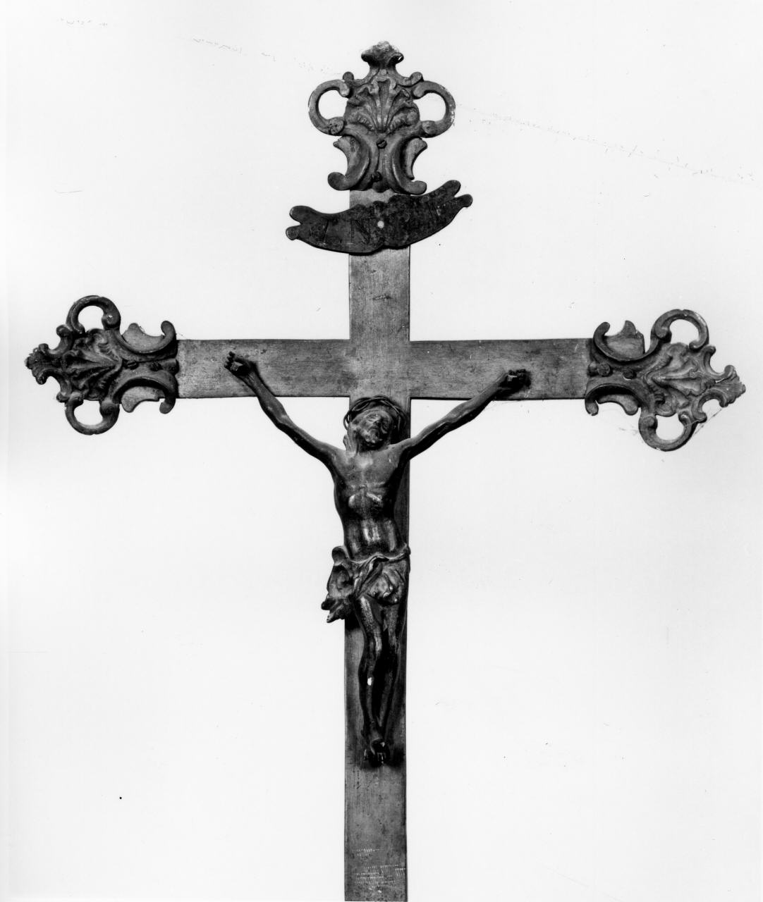 Cristo crocifisso (croce processionale) - produzione toscana (metà sec. XVIII)