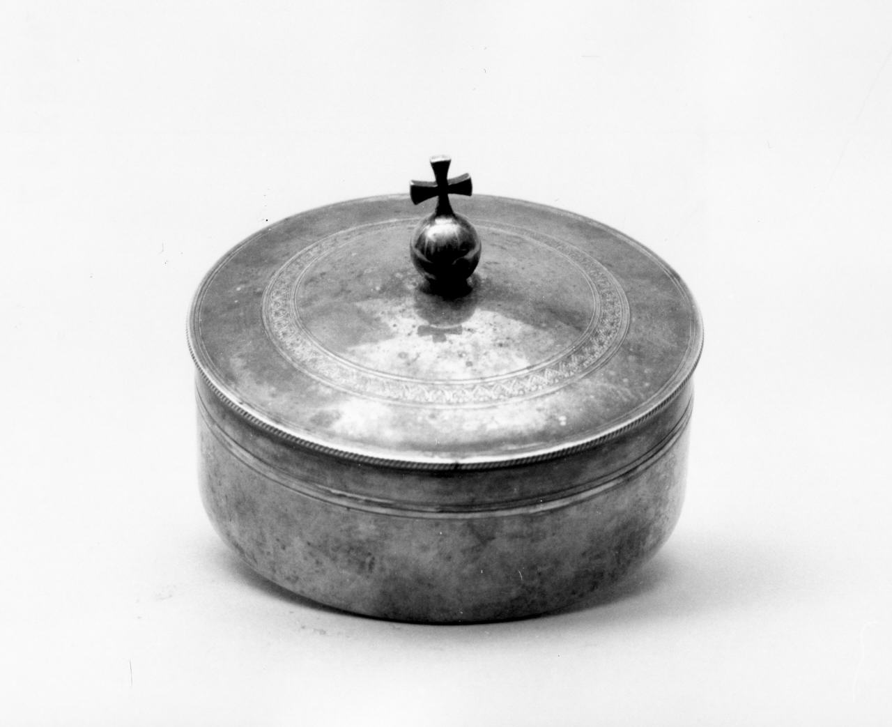 scatola per ostie - bottega toscana (fine/inizio secc. XVIII/ XIX)