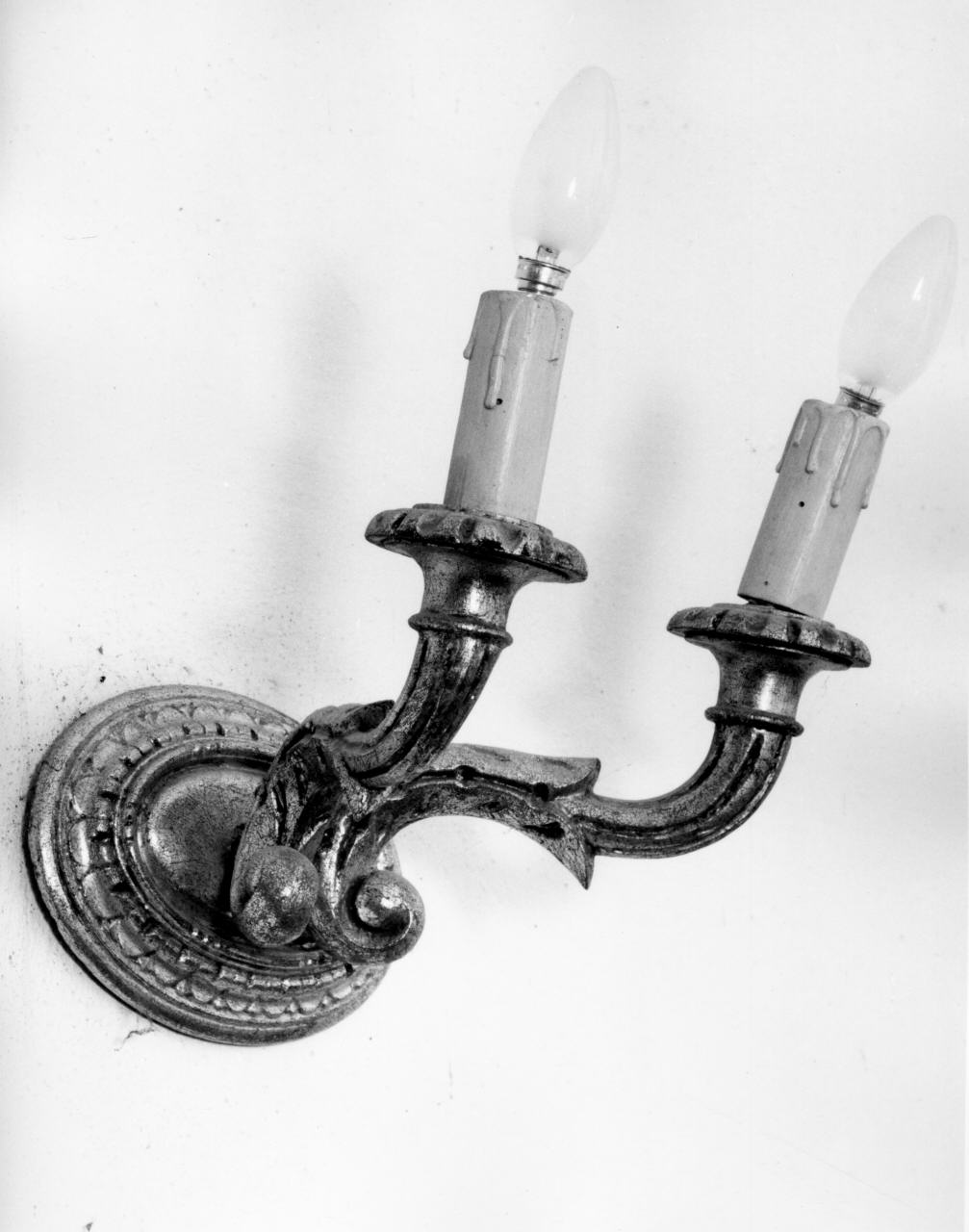 candeliere da parete, serie - produzione toscana (seconda metà sec. XVIII)