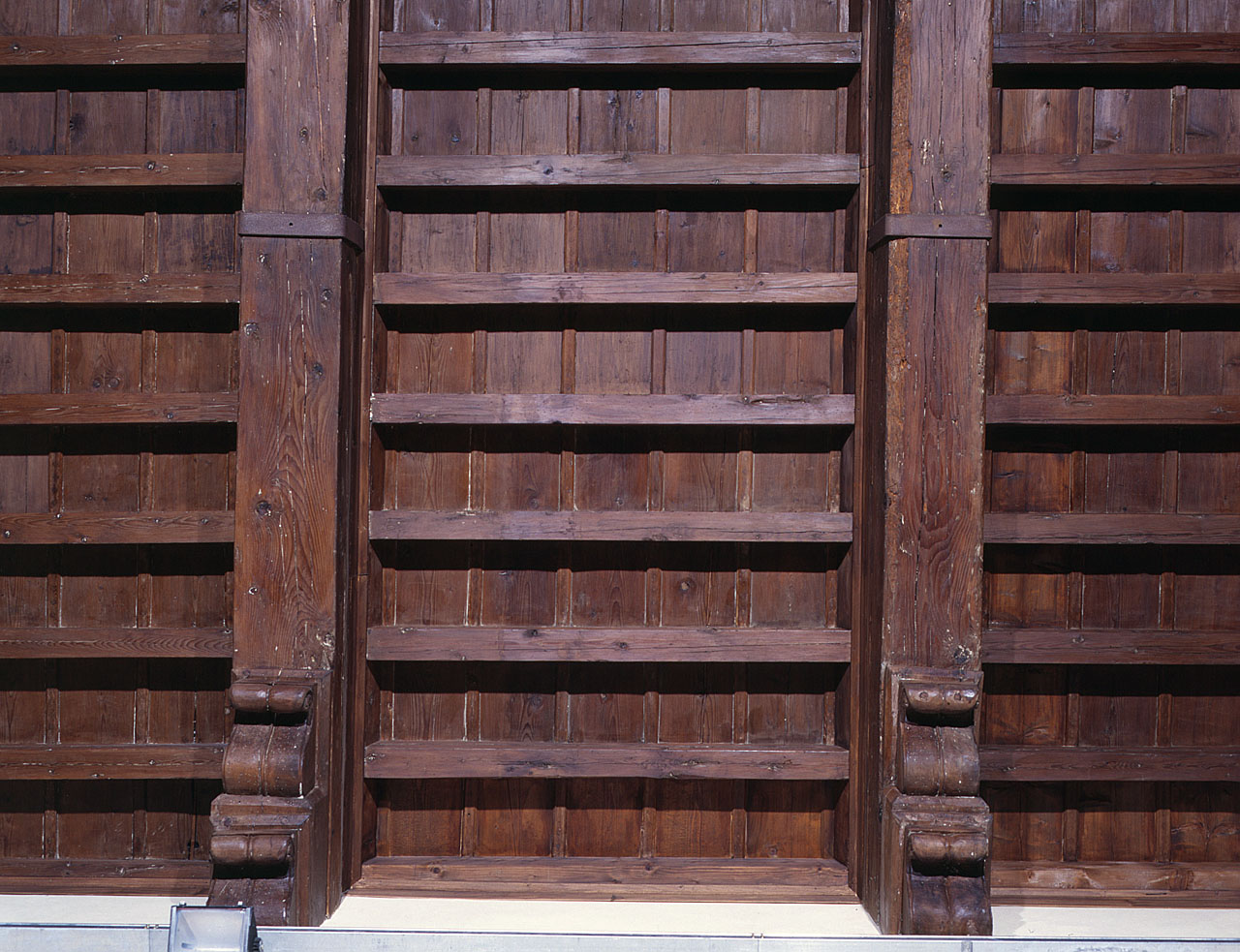 soffitto a cassettoni di Nanni di Bartolomeo da Lucca (attribuito) (sec. XV)