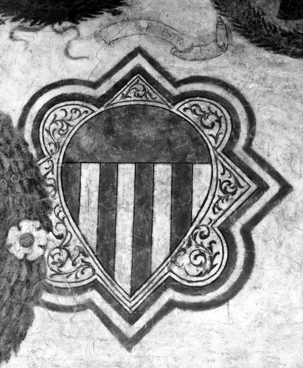 stemma gentilizio in cornice mistilinea (dipinto) - ambito toscano (sec. XV)