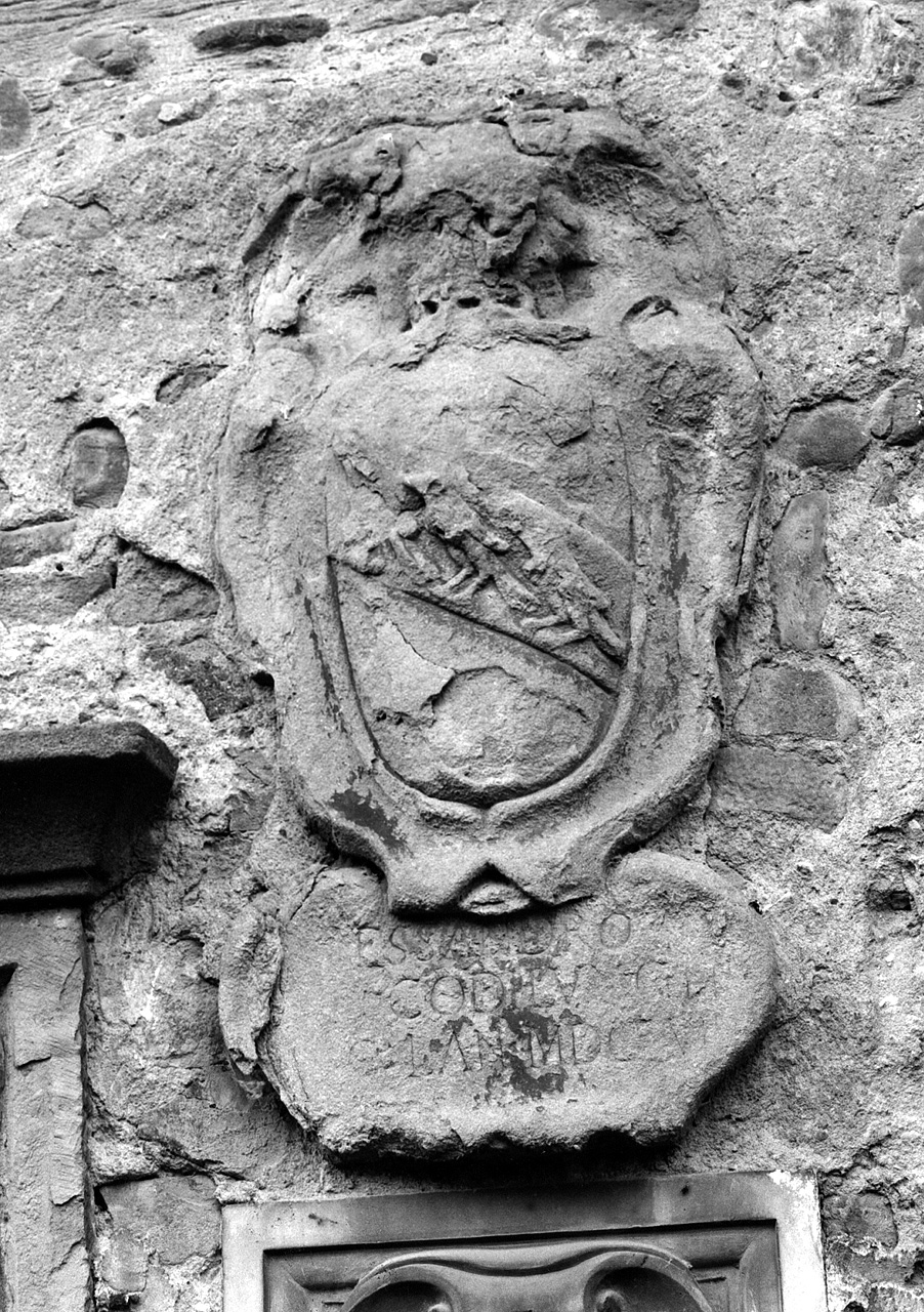 stemma gentilizio (rilievo) - ambito toscano (seconda metà sec. XVII)