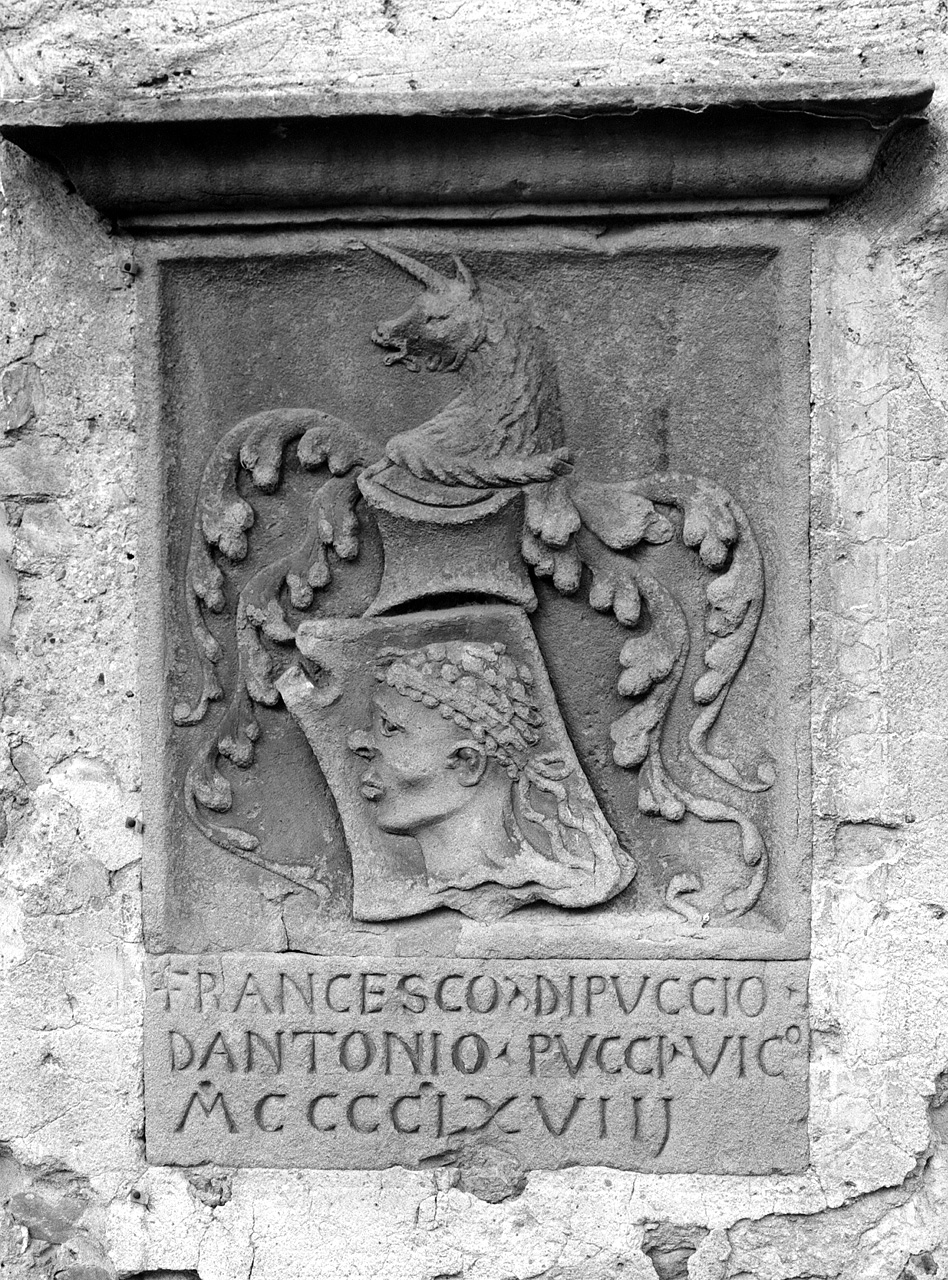 stemma gentilizio della famiglia Pucci (rilievo) - ambito toscano (sec. XV)