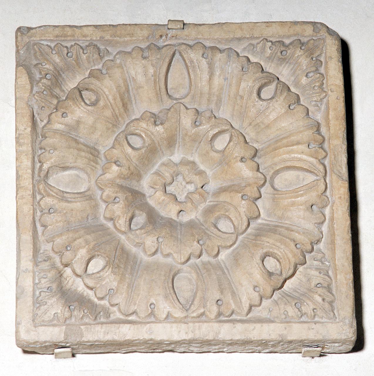 motivo decorativo floreale (formella) - PRODUZIONE GENOVESE (inizio sec. XIV)
