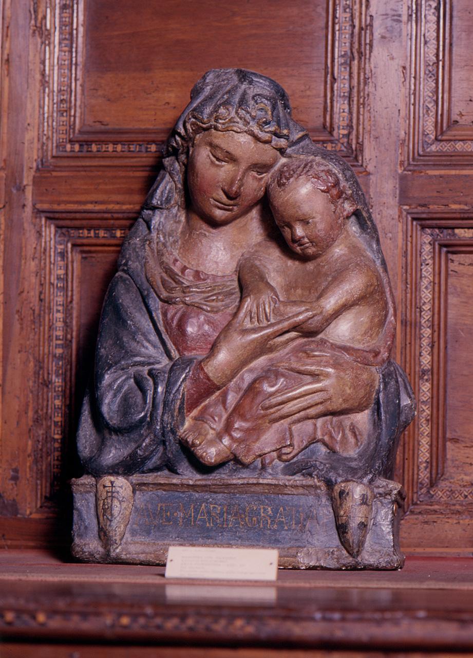 Madonna con Bambino (scultura) - bottega fiorentina (secondo quarto sec. XV)