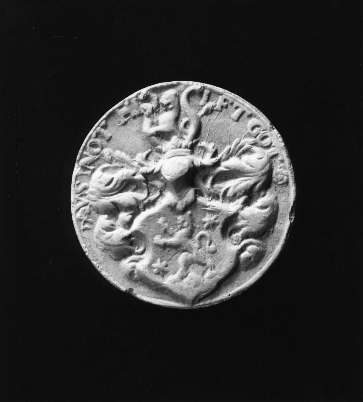 stemma gentilizio della famiglia Sanger (calco di medaglia) di Lelli Oronzio (bottega) (sec. XIX)
