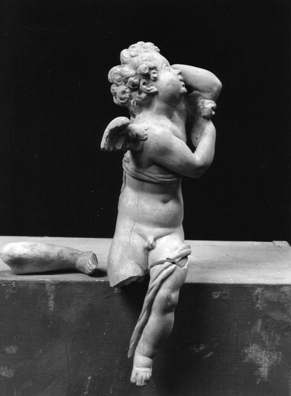 putto (calco di scultura, elemento d'insieme) di Lelli Oronzio (bottega) (sec. XIX)