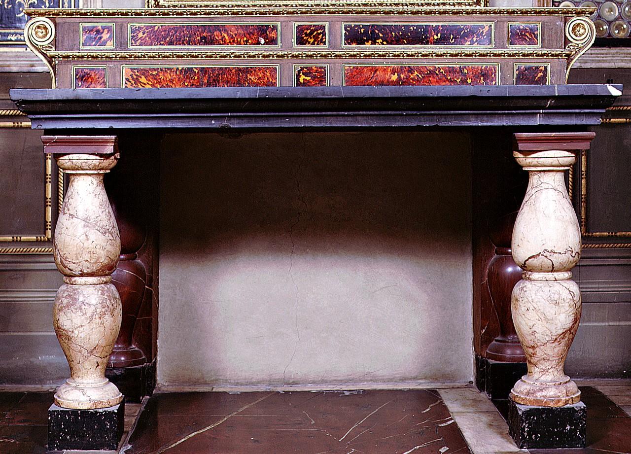 altare - bottega fiorentina (secc. XVI/ XVIII)