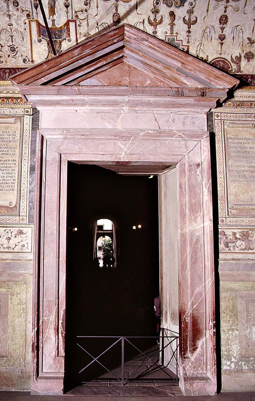 portale di Vasari Giorgio - bottega fiorentina (sec. XVI)