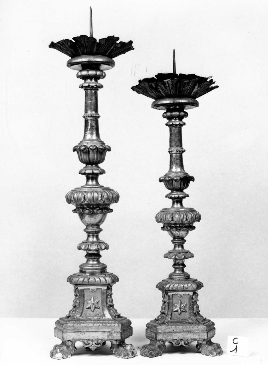 candeliere d'altare, serie - produzione toscana (sec. XIX)