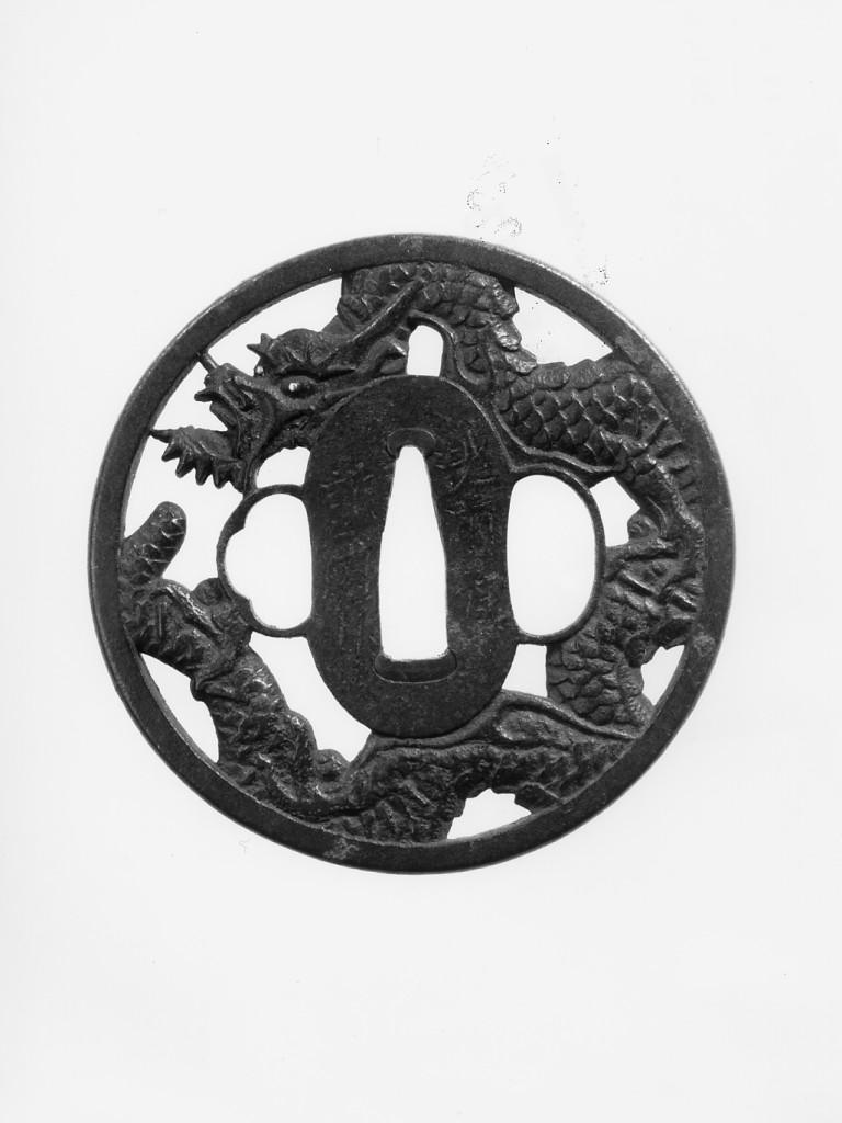 drago (guradamano da sciabola) di Kinai - produzione Kinai (prima metà sec. XVII)