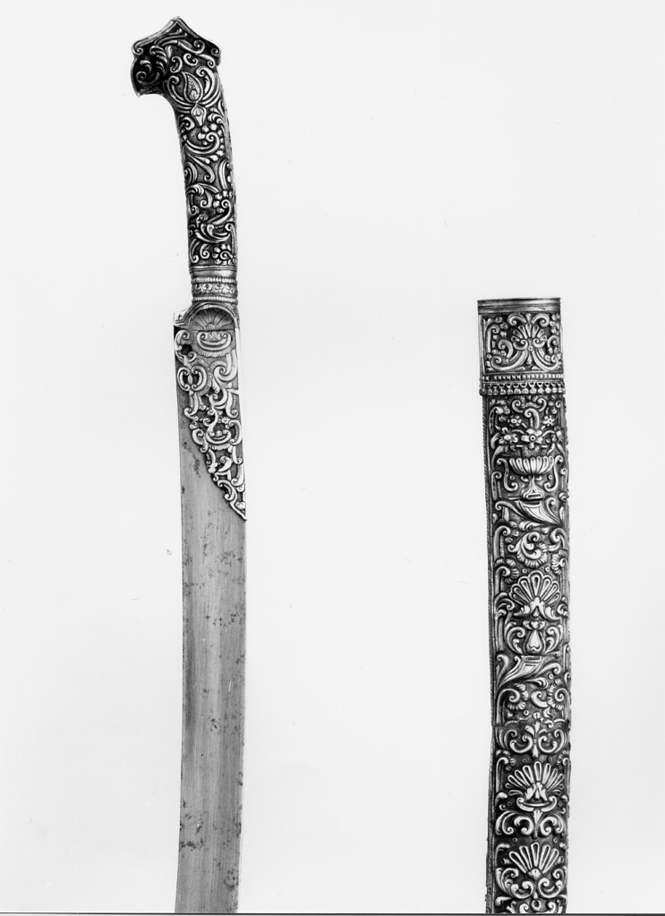 motivi decorativi vegetali con vasi e cornucopie (coltellaccio - yatagan) - manifattura ottomana (inizio sec. XIX)